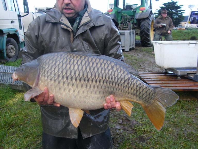 french fishing lake